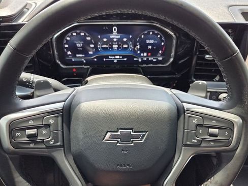Certified 2025 Chevrolet Silverado 1500 LT Trail Boss w/ Convenience Package II AWD/4WD image 24