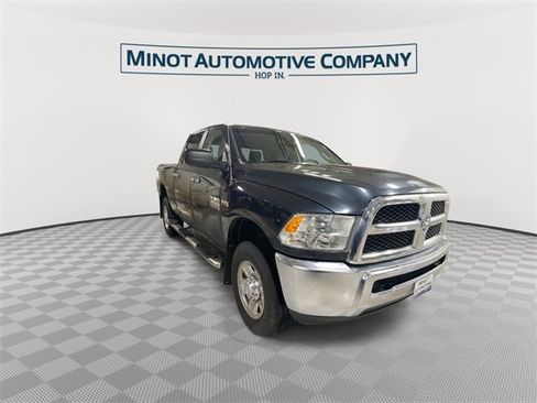 Used 2015 RAM 2500 SLT image 2
