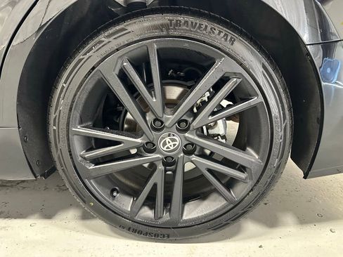 Used 2026 Toyota Camry Hybrid FWD image 65
