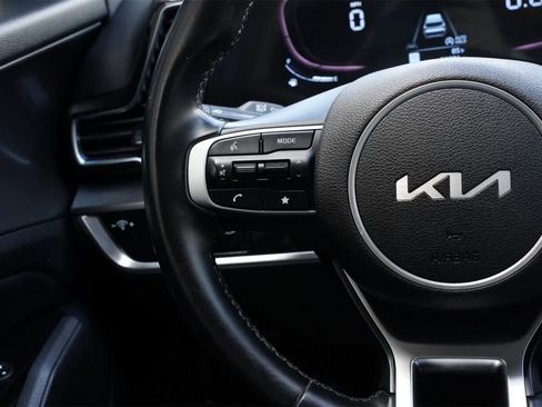 Used 2023 Kia Sportage EX image 10