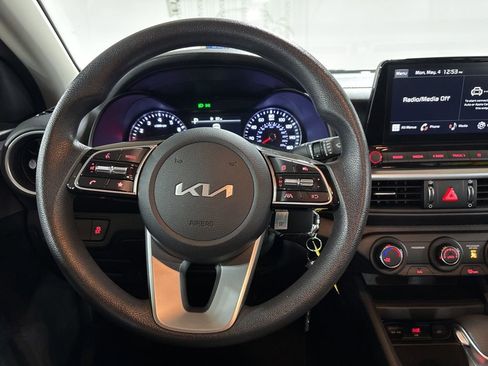 Used 2024 Kia Forte LXS FWD image 10
