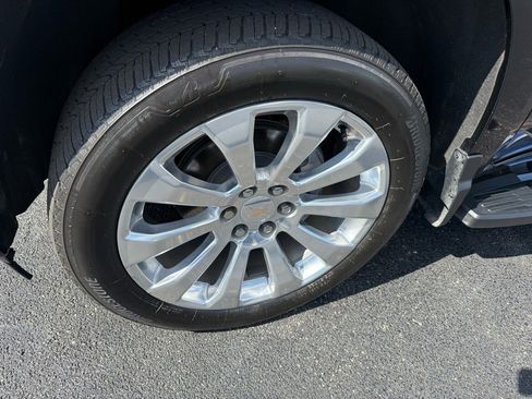 Used 2024 Chevrolet Silverado 1500 High Country w/ High Country Premium Package image 10