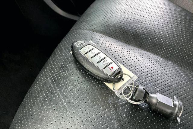Certified 2018 Nissan Murano SL w/ Moonroof Package FWD image 15