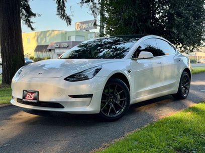 Used 2019 Tesla Model 3 Standard Range Plus