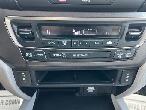 Used 2017 Honda Ridgeline RTL image 22