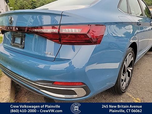 Certified 2025 Volkswagen Jetta SEL FWD image 31