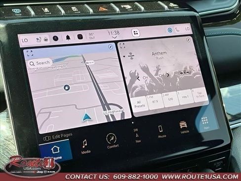 Used 2023 Jeep Grand Cherokee Trailhawk image 29