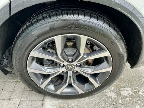 Certified 2024 Acura MDX FWD w/ Technology Package image 15
