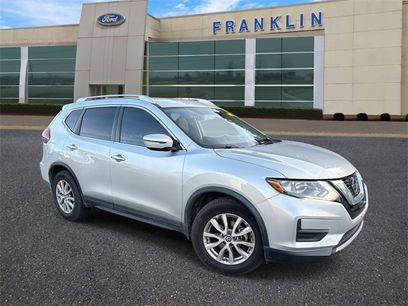 Used 2018 Nissan Rogue SV