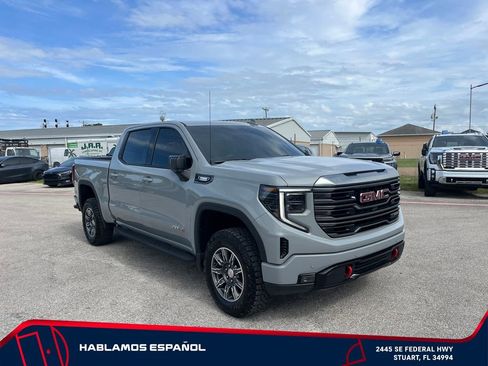 Used 2024 GMC Sierra 1500 AT4 w/ Technology Package AWD/4WD image 2