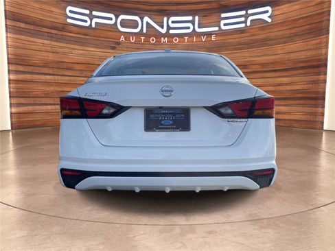 Used 2020 Nissan Altima 2.5 S image 4