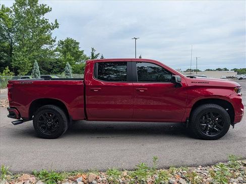 Used 2024 Chevrolet Silverado 1500 RST w/ Dark Appearance Package AWD/4WD image 6