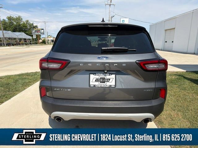 Used 2023 Ford Escape Active AWD/4WD image 4