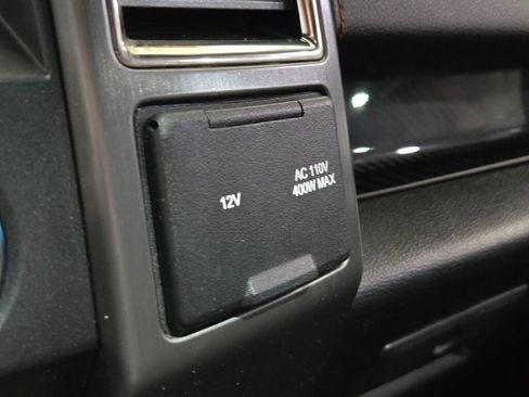 Used 2017 Ford F150 Raptor w/ Equipment Group 802A Luxury image 32