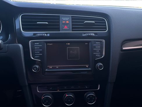 Used 2017 Volkswagen GTI Sport FWD image 14