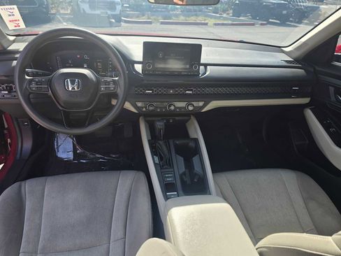 Used 2023 Honda Accord EX image 21