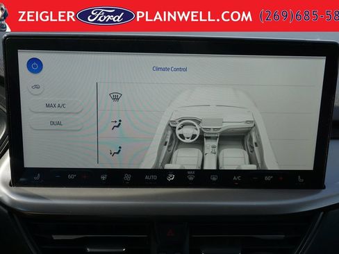 Used 2023 Ford Escape SE FWD image 21