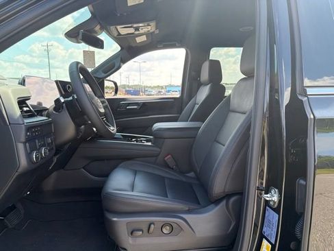 Used 2026 Chevrolet Tahoe LT w/ Comfort Package RWD image 10
