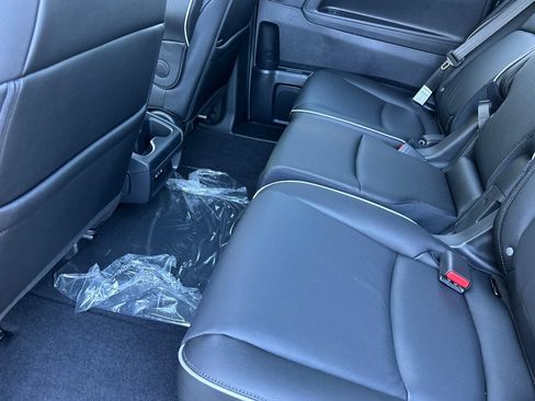 New 2026 Honda Odyssey Touring image 12