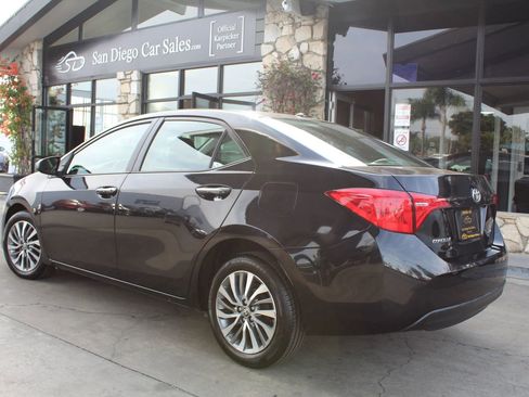 Used 2018 Toyota Corolla XLE w/ Carpet Mat Package (TMS) image 3