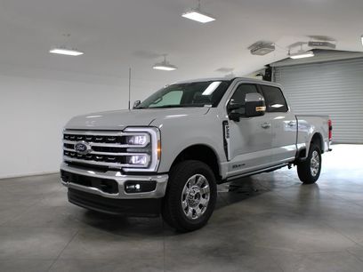 New 2026 Ford F250 Lariat w/ Lariat Ultimate Package