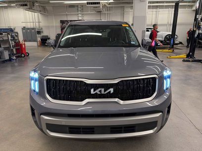 Used 2023 Kia Telluride LX