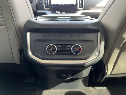 New 2025 Ford Expedition Active RWD image 23