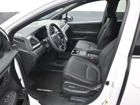 New 2026 Honda Odyssey Sport-L image 9