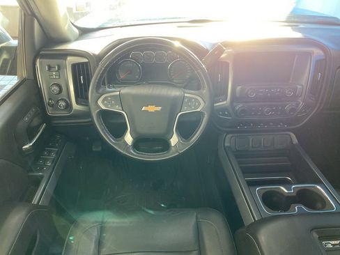 Used 2018 Chevrolet Silverado 1500 LTZ Z71 w/ LTZ Plus Package image 5
