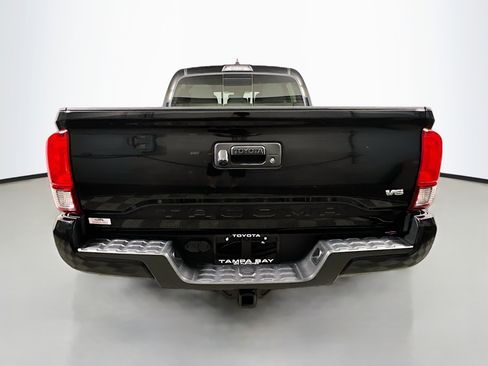 Used 2023 Toyota Tacoma SR5 w/ Technology Package RWD image 6