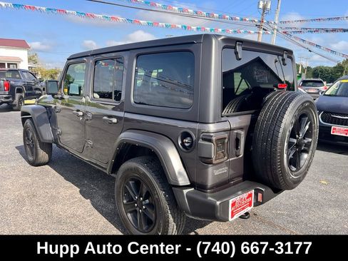 Used 2022 Jeep Wrangler Unlimited Sport AWD/4WD image 6