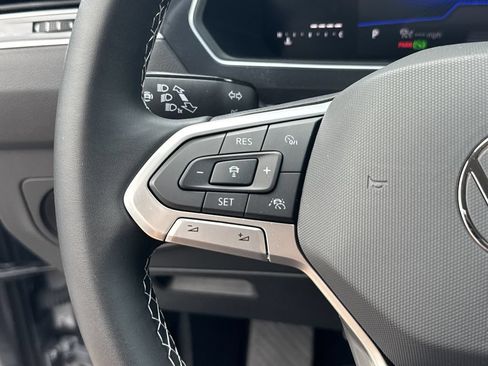 Used 2024 Volkswagen Tiguan S FWD image 25