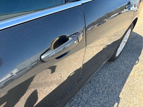 Used 2016 Chevrolet Malibu LT image 14