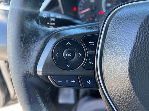 Used 2021 Toyota Corolla SE image 16