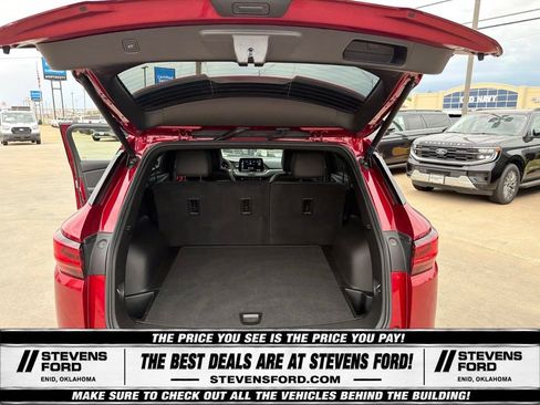 Used 2025 Chevrolet Blazer RS FWD image 34