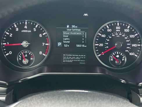 Used 2020 Kia Telluride LX image 31