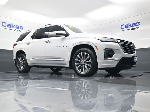 Used 2023 Chevrolet Traverse Premier w/ LPO, Floor Liner Package image 46