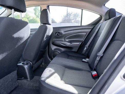 Used 2012 Nissan Versa SV w/ Convenience Pkg FWD image 16