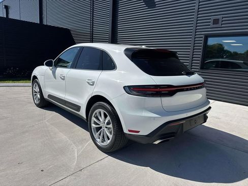 New 2026 Porsche Macan AWD/4WD image 3