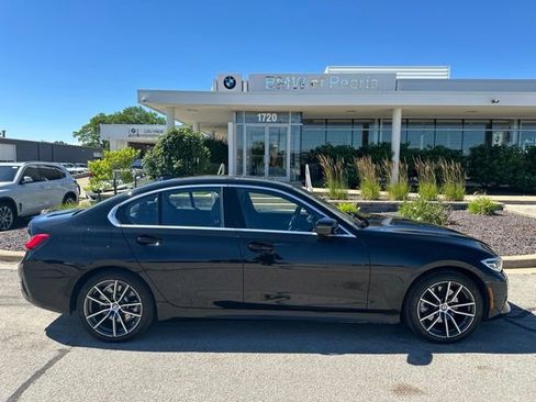 Used 2019 BMW 330i xDrive Sedan w/ Premium Package AWD/4WD image 4