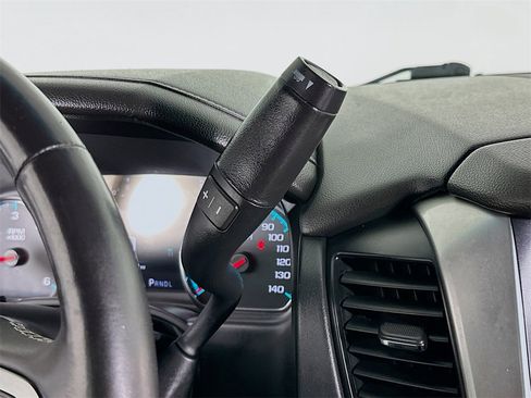 Used 2018 Chevrolet Tahoe Premier image 20