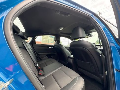 Used 2022 Kia Forte GT-Line w/ GT-Line Premium Package FWD image 15