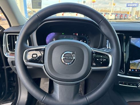 Certified 2024 Volvo V60 B5 Cross Country Plus w/ Protection Package Premier image 21