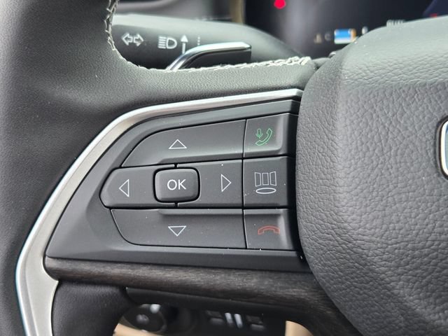 New 2026 Jeep Grand Cherokee Limited w/ Luxury Tech Group II RWD image 23