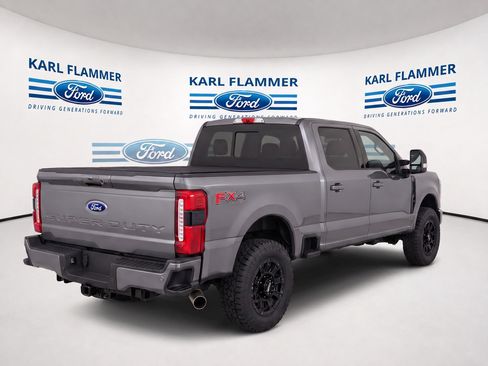 Used 2023 Ford F250 Lariat w/ Sport Appearance Package AWD/4WD image 3