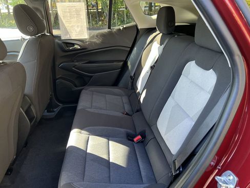 Used 2024 Chevrolet Trax LS image 15