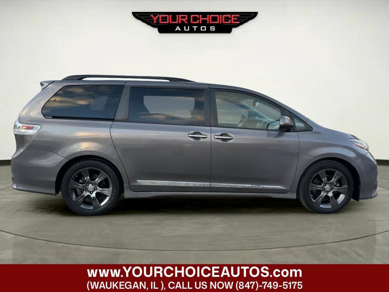 Used 2015 Toyota Sienna SE Premium FWD image 6