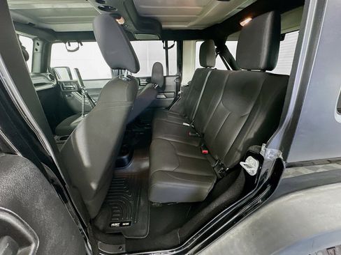 Used 2016 Jeep Wrangler Unlimited Sport w/ Quick Order Package 24S AWD/4WD image 25