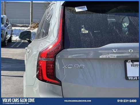 Used 2026 Volvo XC90 B6 Plus w/ Protection Package Premier image 11