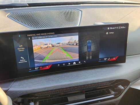 Used 2025 BMW 330i xDrive Sedan w/ M Sport Package image 16